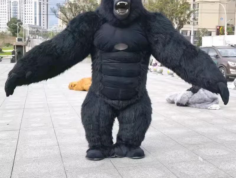 Anime Cosplay Real Life - 실제 생활 팽창식 고릴라 코스튬 풀